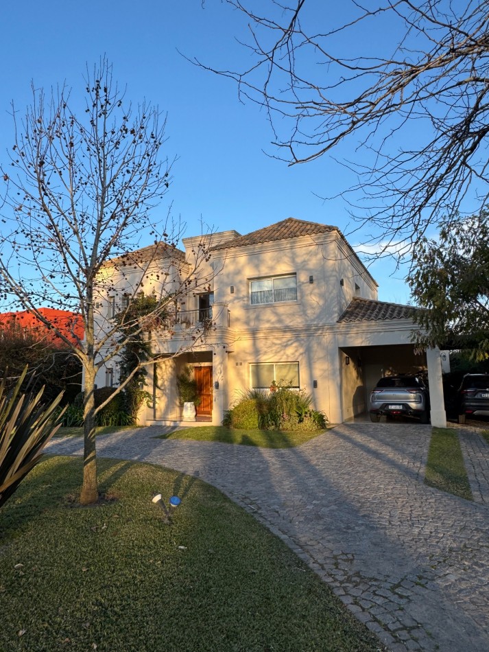 Casa 5 Ambientes En Fincas De Hudson, Fondo Al Lago