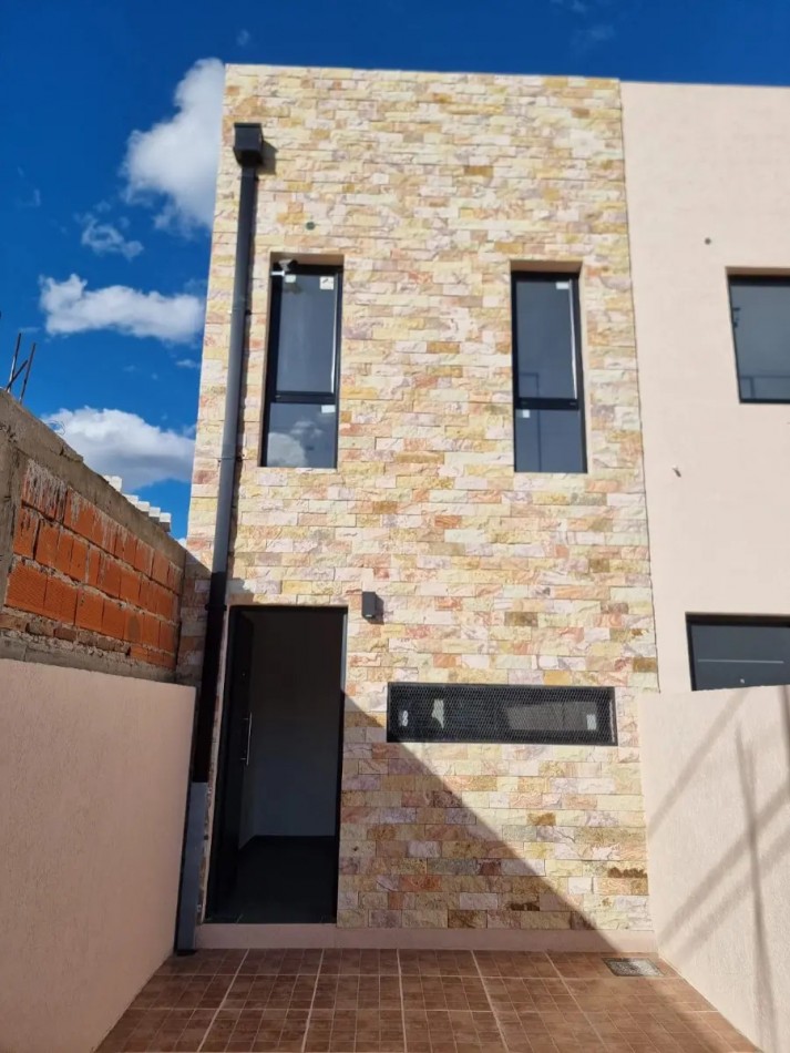 Venta Duplex A Estrenar Platanos, Berazategui, Apto Credito.