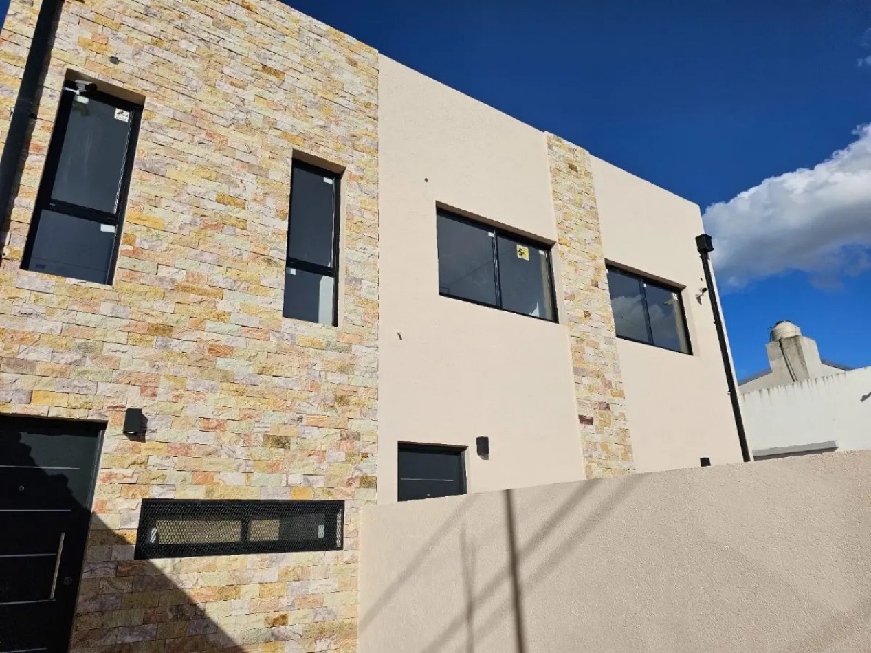 Venta Duplex A Estrenar Platanos, Berazategui, Apto Credito.