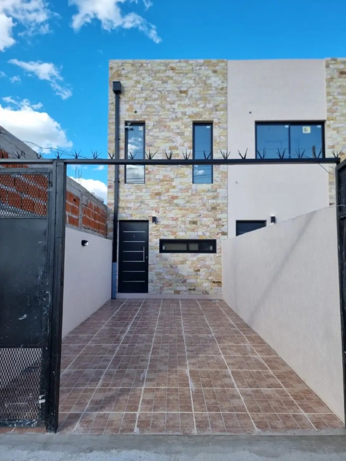Venta Duplex A Estrenar Platanos, Berazategui, Apto Credito.