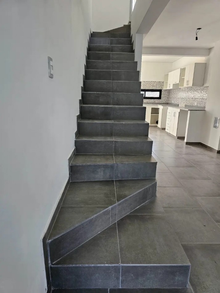 Venta Duplex A Estrenar Platanos, Berazategui, Apto Credito.
