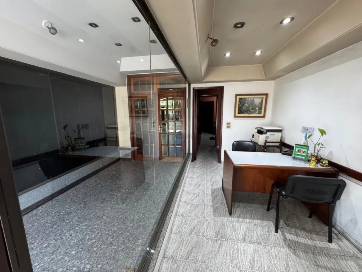 Venta De Local Comercial Y Vivienda En Quilmes. Ideal Emprendimiento Comercial, Inversion, Desarrollo Inmobiliario