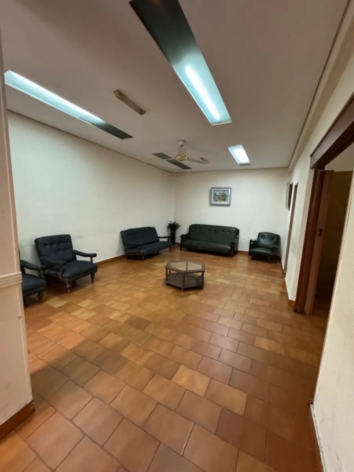 Venta De Local Comercial Y Vivienda En Quilmes. Ideal Emprendimiento Comercial, Inversion, Desarrollo Inmobiliario