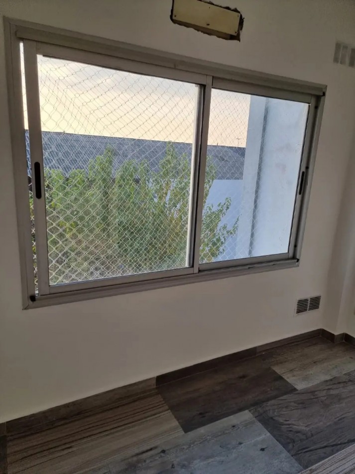 Departamento En Venta En El Cruce Varela