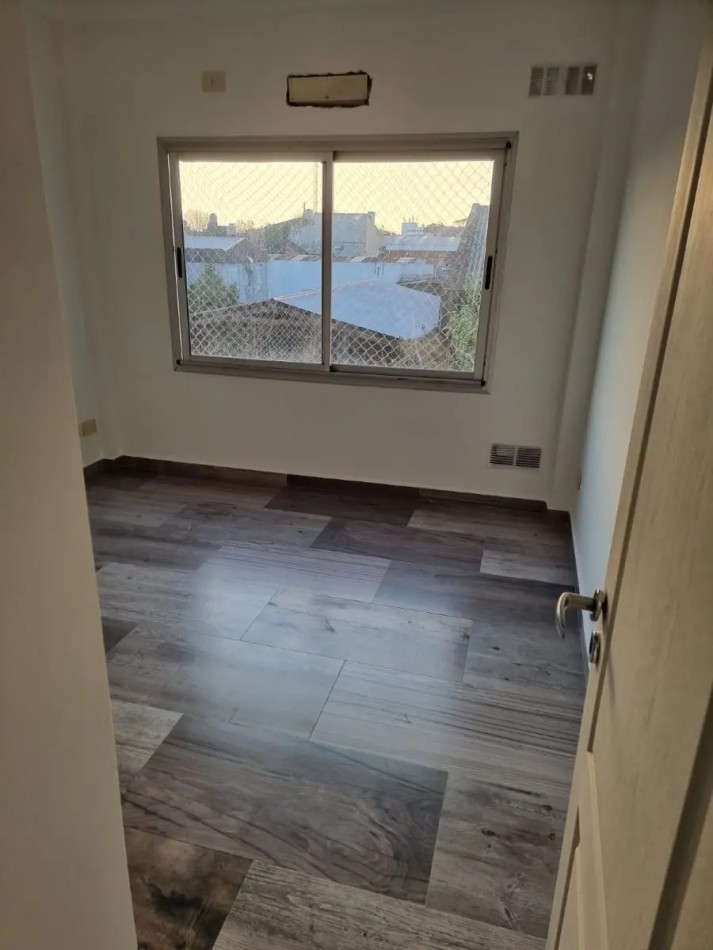 Departamento En Venta En El Cruce Varela