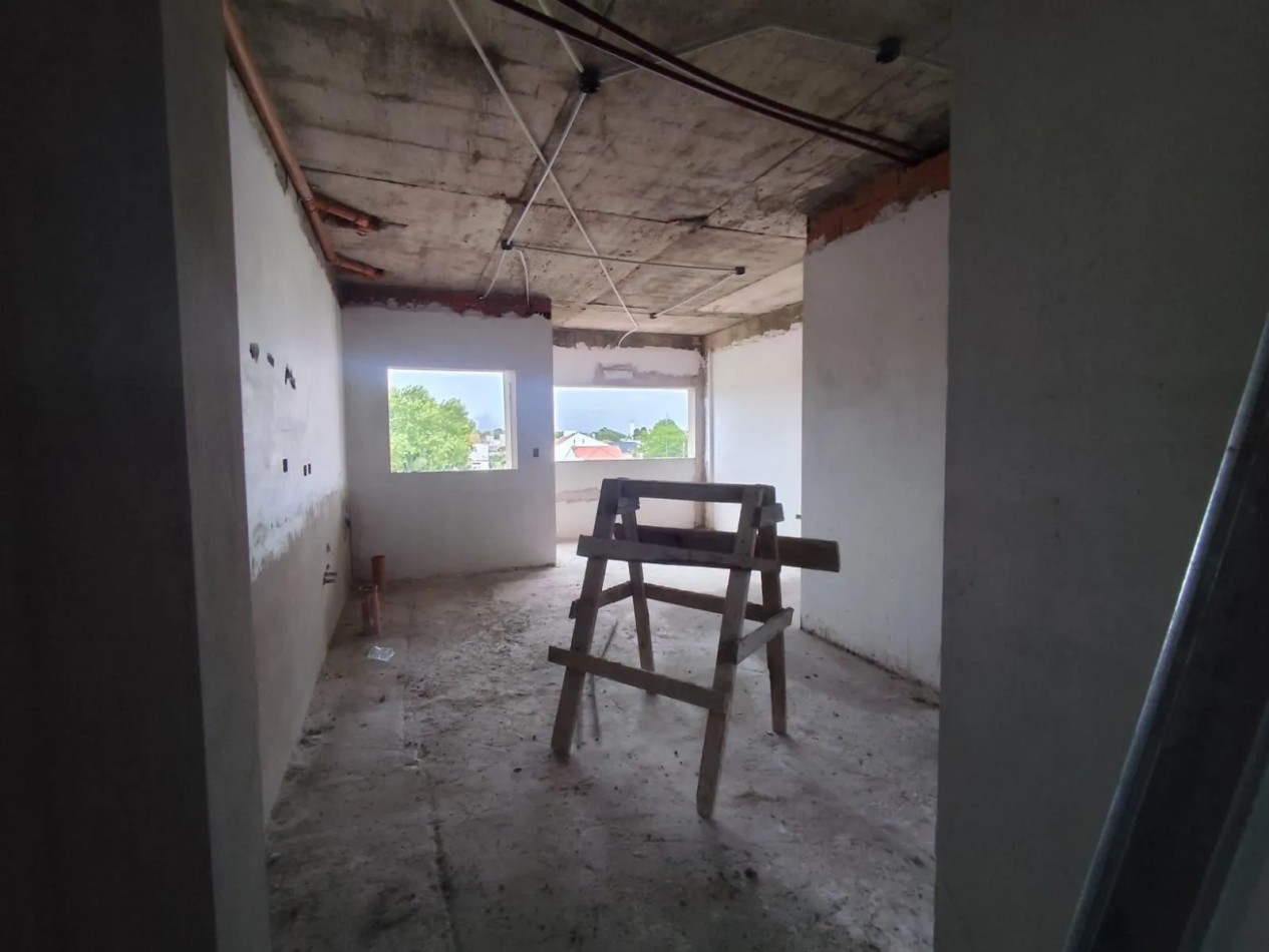 Departamento En Venta De 2 Ambientes En Quilmes