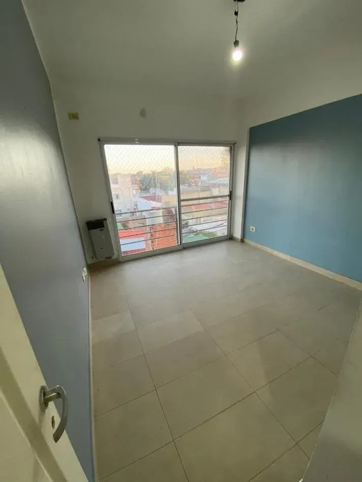 ¡imperdible 3 Ambientes A Minutos Del Centro De Berazategui! Apto Credito!!!!