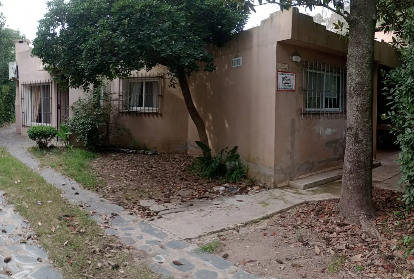 Casa 3 Amb S/640m2 Con Pileta Y Parrilla