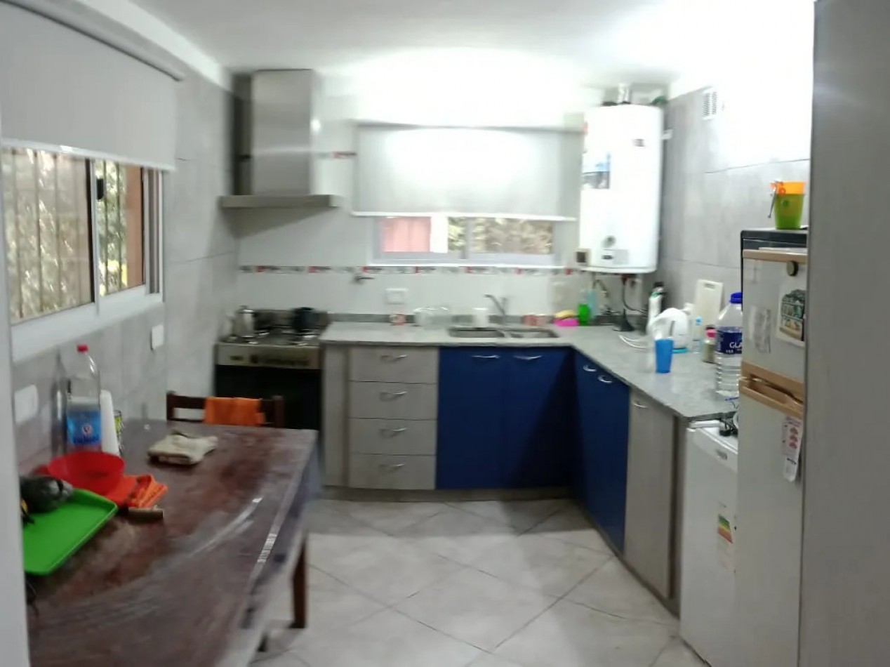 Casa 3 Amb S/640m2 Con Pileta Y Parrilla