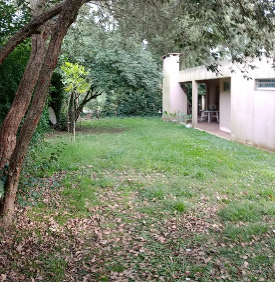 Casa 3 Amb S/640m2 Con Pileta Y Parrilla