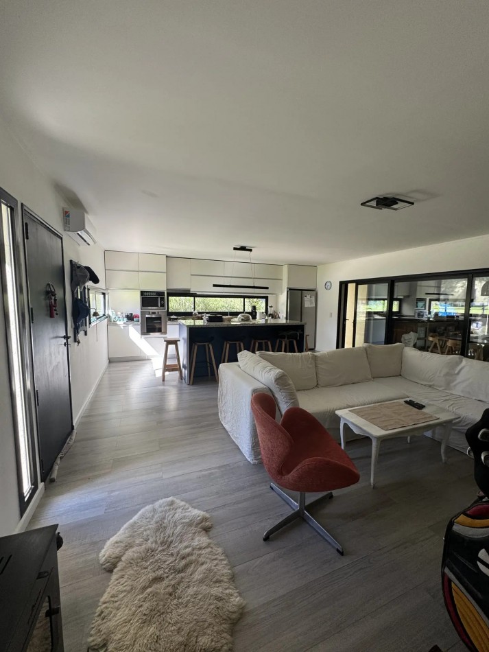 Casa En Venta En La Arbolada Berazategui
