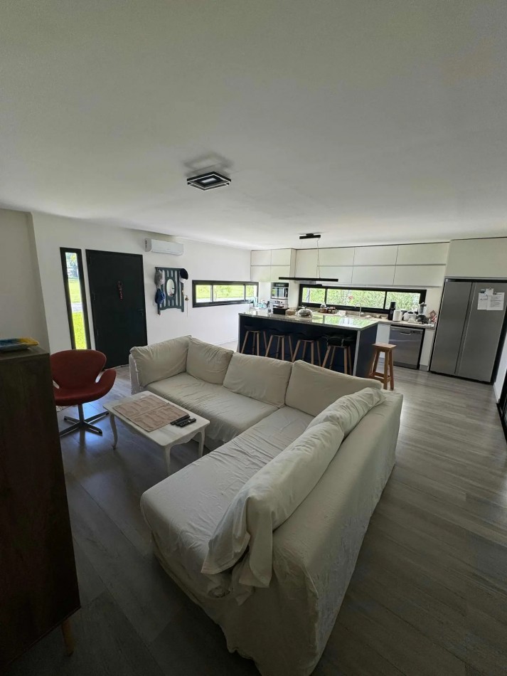 Casa En Venta En La Arbolada Berazategui