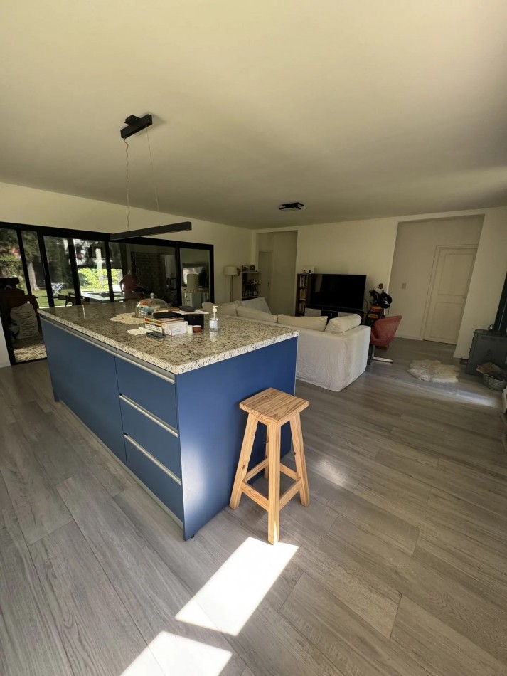 Casa En Venta En La Arbolada Berazategui