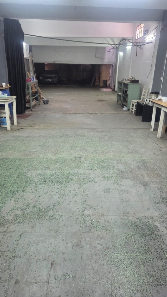 Venta Propiedad Comercial y Residencial en 3 Pisos - Quilmes Centro