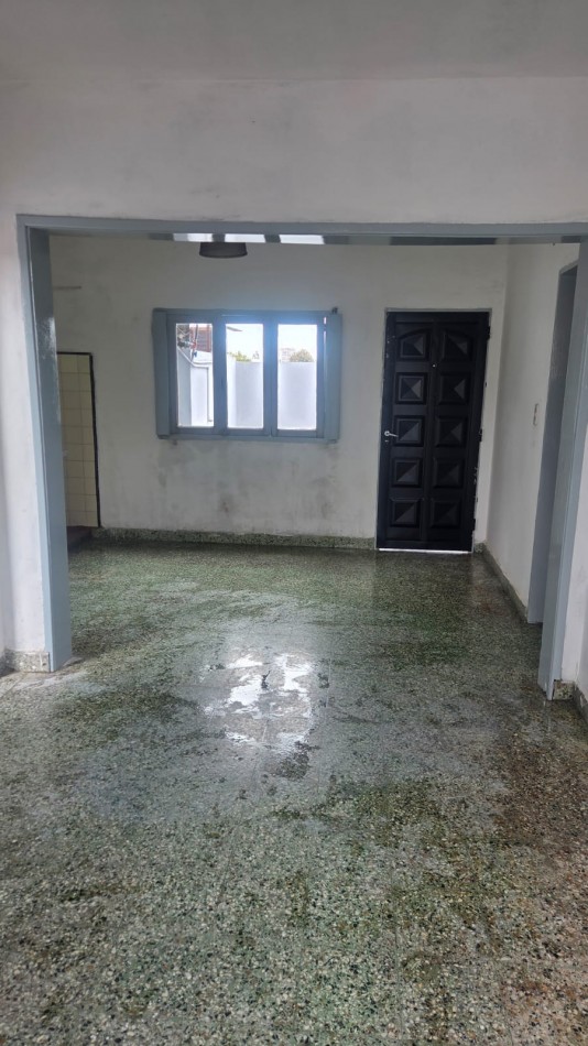 Venta Propiedad Comercial y Residencial en 3 Pisos - Quilmes Centro