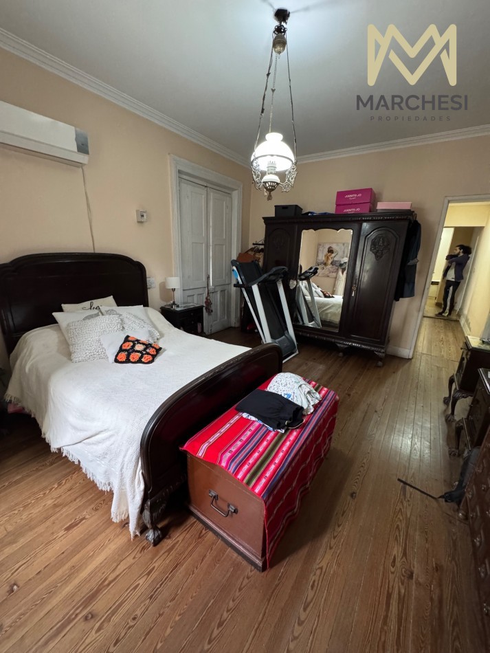 Casa/ Casona Tradicional Con Mucho Parque En Bernal Oeste Centro Con Gran Terreno