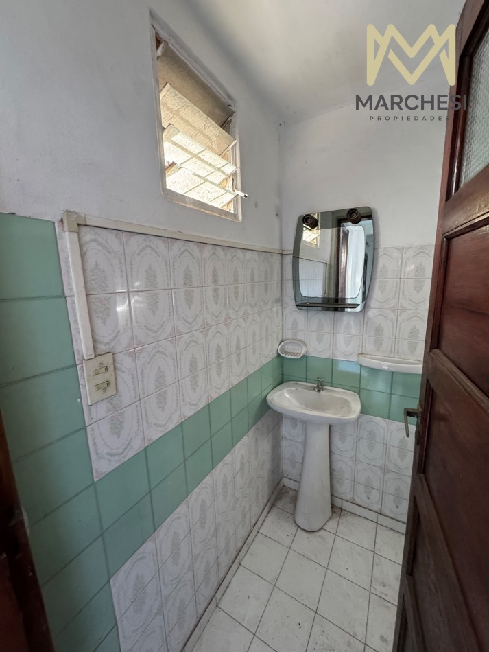 Casa 5 Amb. Con Pileta Y Garage En Quilmes Oeste