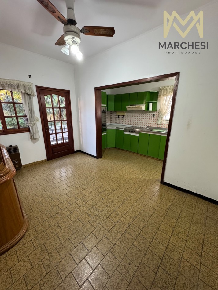 Casa 5 Amb. Con Pileta Y Garage En Quilmes Oeste