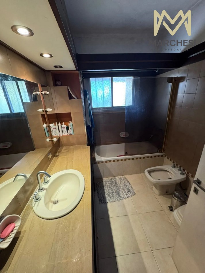 Casa 6 Ambientes Quilmes | Excelente Lote 235m2 Pileta Quincho