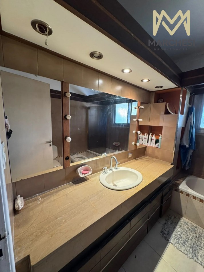 Casa 6 Ambientes Quilmes | Excelente Lote 235m2 Pileta Quincho