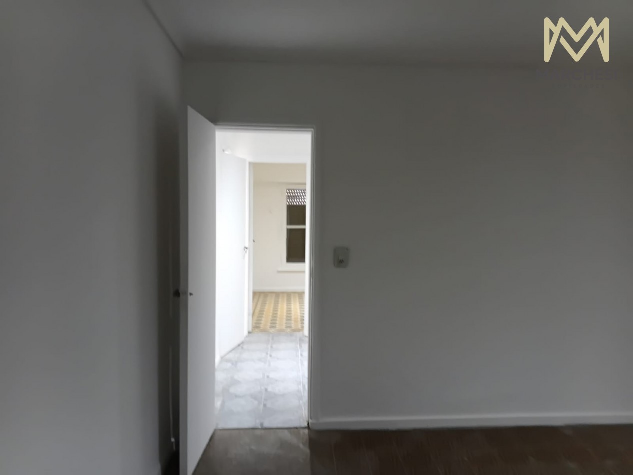 Casa En Quilmes Oeste 3 Amb Con Pileta