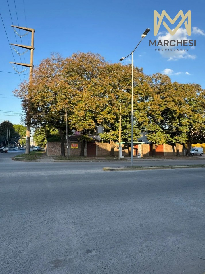 Terreno Esquina 1820m2 - Av. Eva Peron - Ideal Inversion