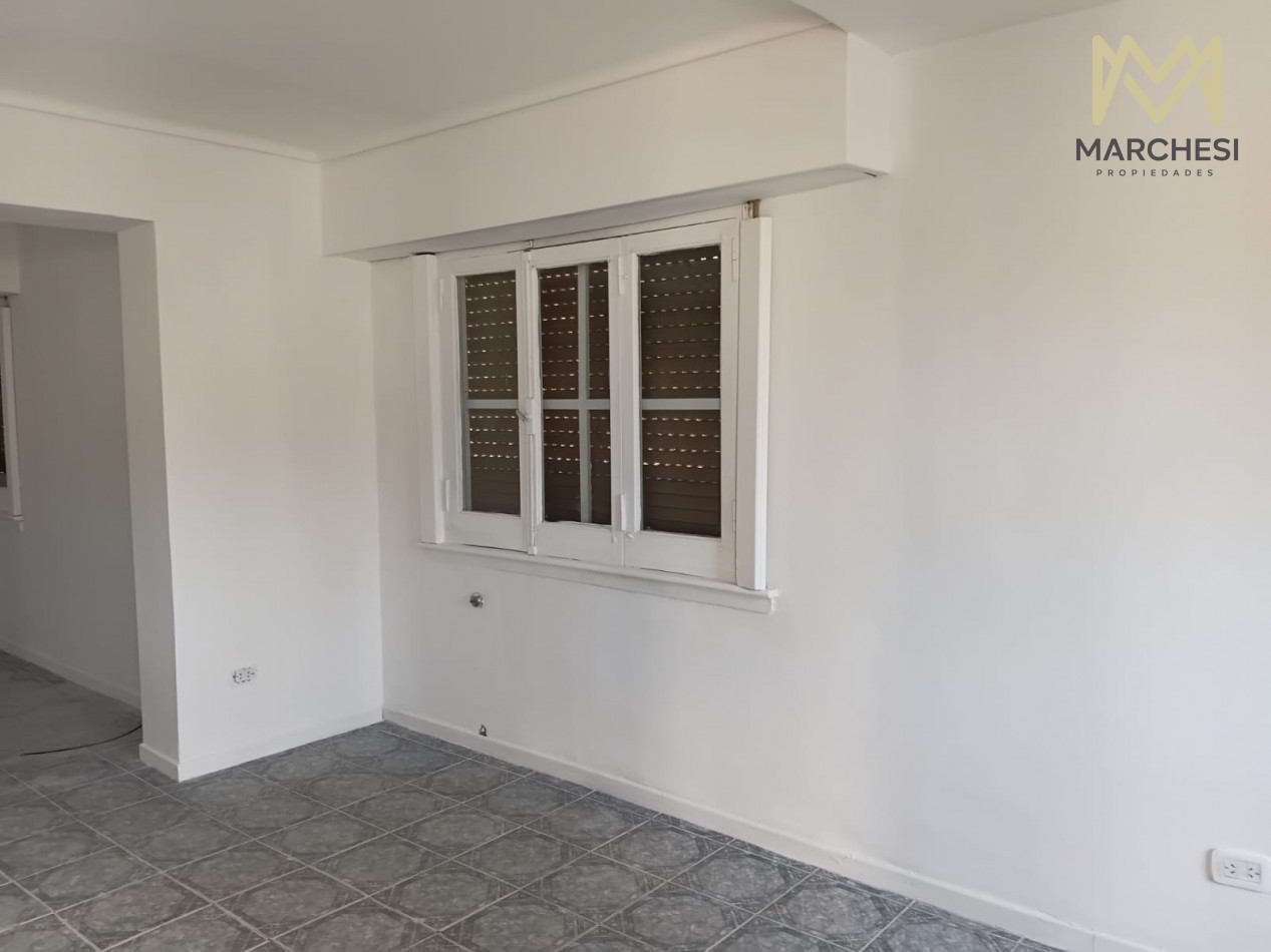 Casa En Quilmes Oeste 3 Amb Con Pileta