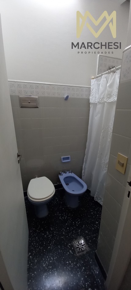 Casa 4 Ambientes Con Parque Y Cochera En Quilmes Oeste Barrio Parque Calchaqui