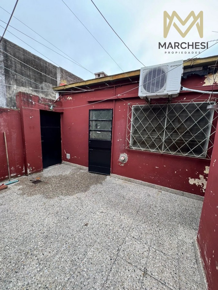 Casa Ph Frente 3 Ambientes Con Patio Y Doble Cochera, Quilmes Oeste