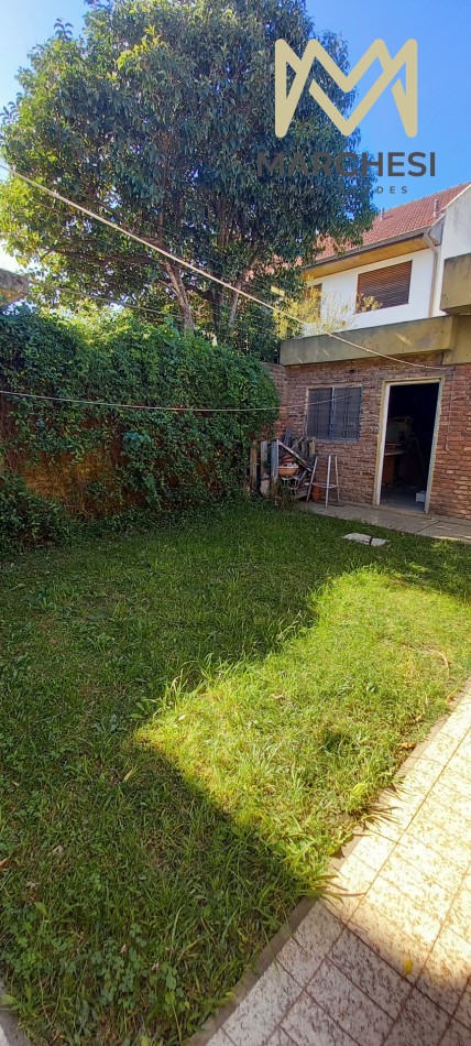 Casa 4 Ambientes Con Parque Y Cochera En Quilmes Oeste Barrio Parque Calchaqui