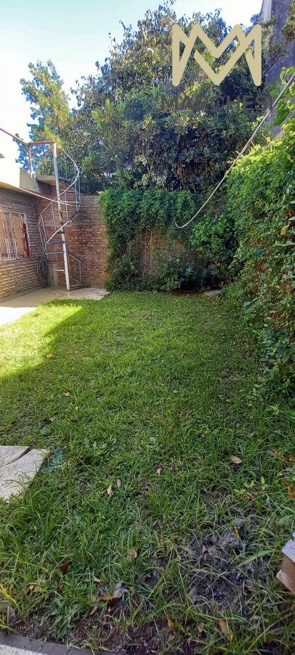 Casa 4 Ambientes Con Parque Y Cochera En Quilmes Oeste Barrio Parque Calchaqui