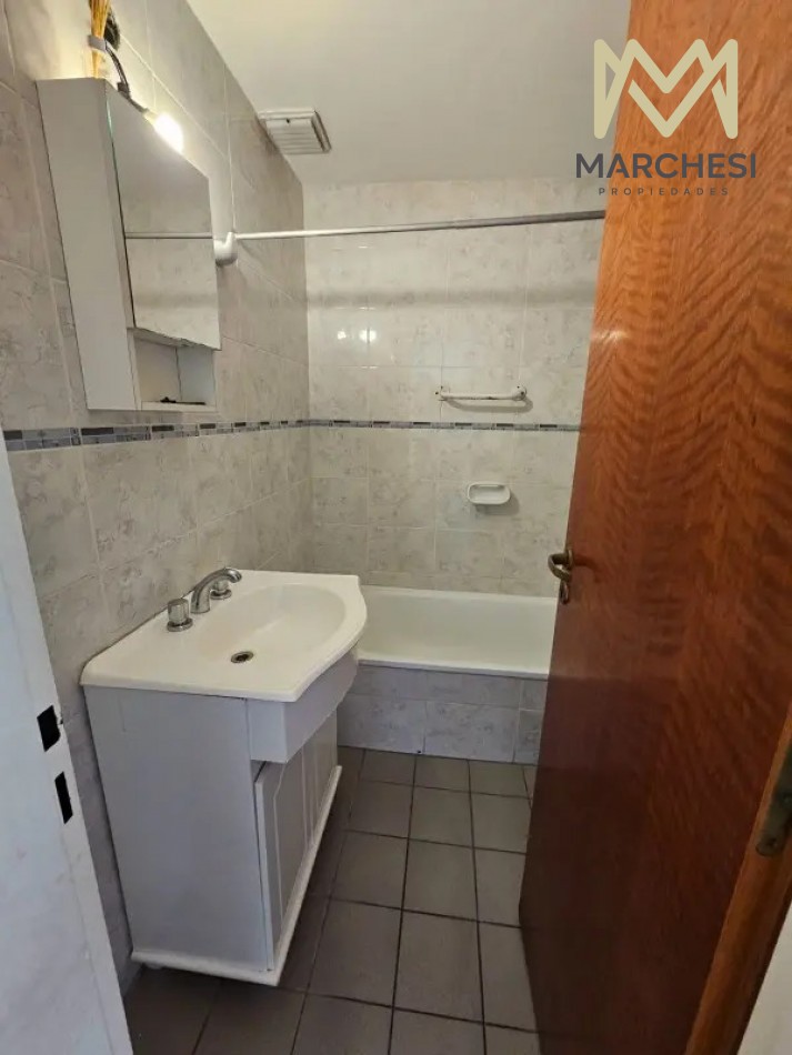 Departamento 2 Ambientes Con Cochera Cubierta Barrio Cerrado La Colina, Ezpeleta, Quilmes