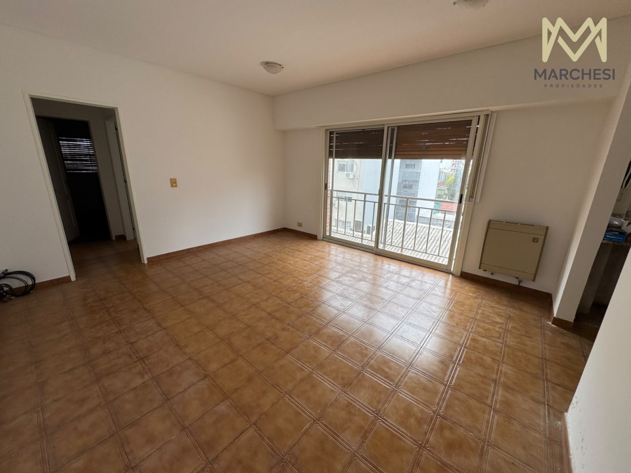 Departamento dos ambientes 4 piso Quilmes Centro