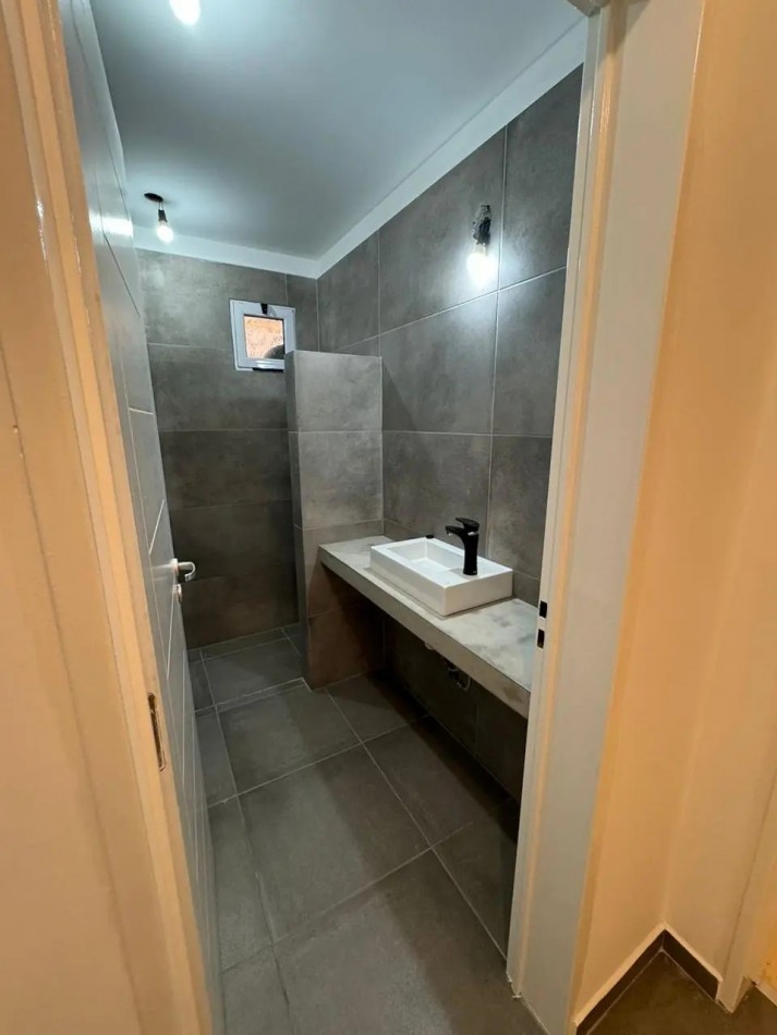 Excelentes Duplex A Estrenar De Tres Ambientes En La Zona De Berazategui