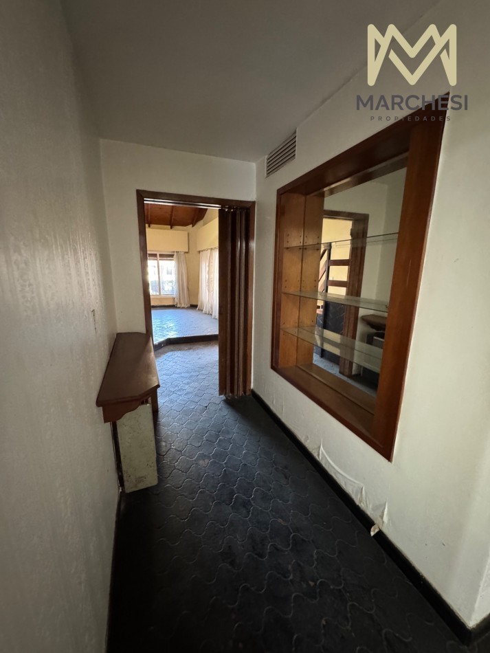 Casa 5 Amb. Con Pileta Y Garage En Quilmes Oeste