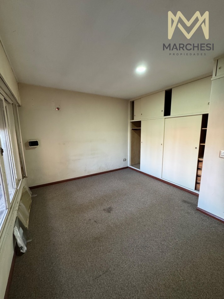Casa 5 Amb. Con Pileta Y Garage En Quilmes Oeste