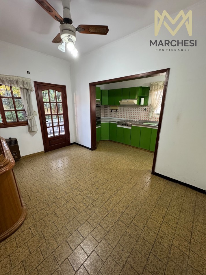 Casa 5 Amb. Con Pileta Y Garage En Quilmes Oeste
