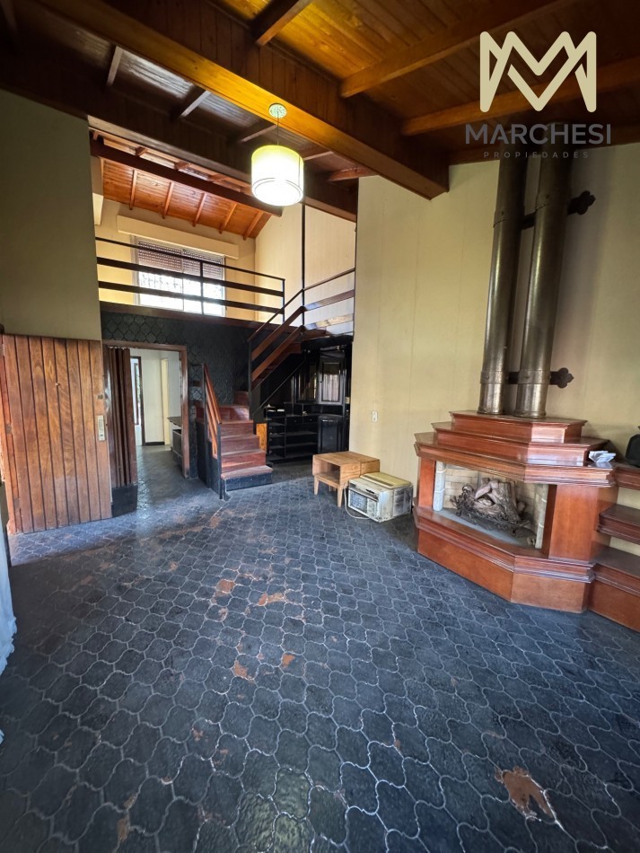 Casa 5 Amb. Con Pileta Y Garage En Quilmes Oeste